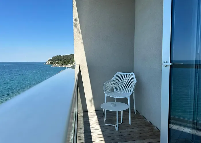 Miramare - Adults Only Con Private Отель Триест