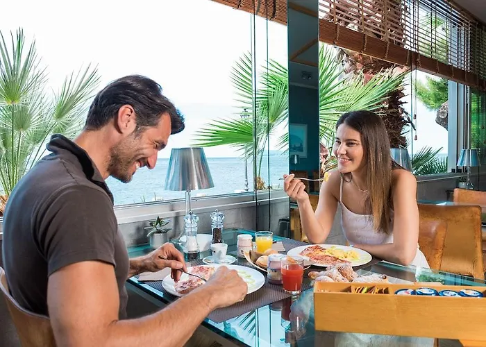 Miramare - Adults Only Con Private